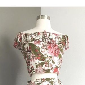 Tropical print crop top